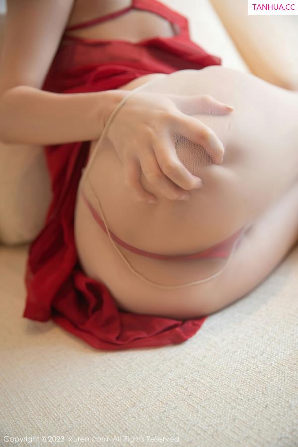 熊小诺 哎小诺 [XiuRen]高清写真图 2023.01.19 No.6161 熊小诺 古装肚兜第24张图片